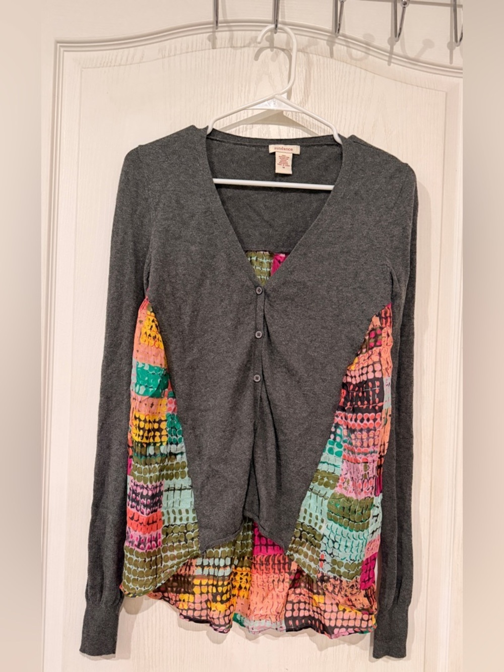 Sundance Gray Knit Top with Crew Neck